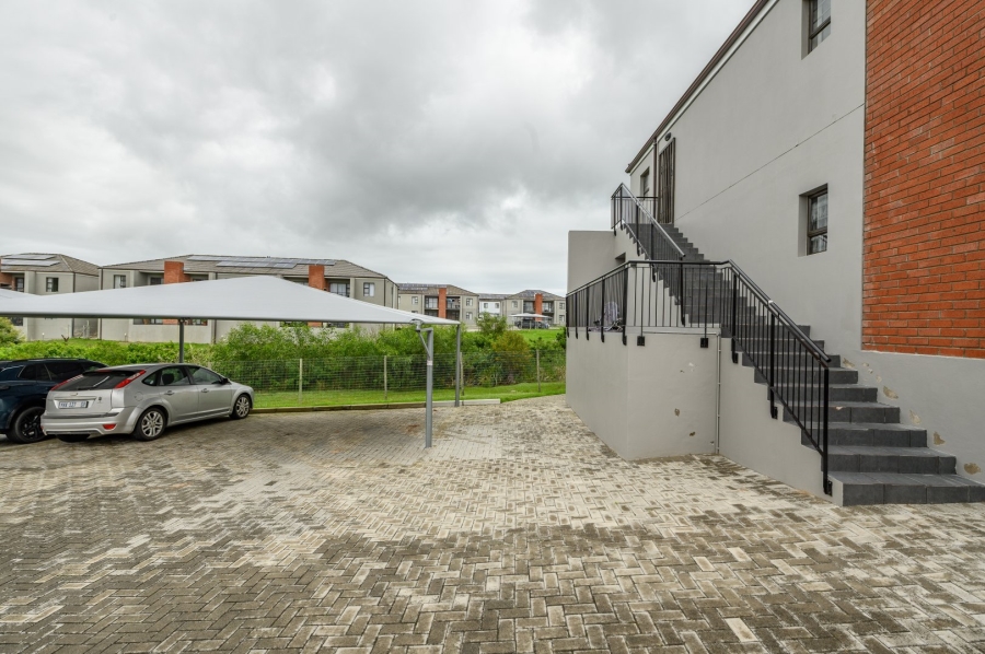 2 Bedroom Property for Sale in Kabega Park Eastern Cape